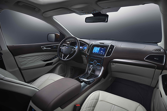 福特锐界V6车型内饰.jpg