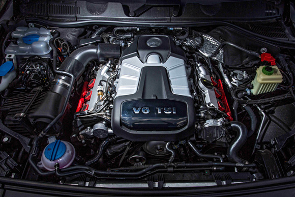 5.大众进口汽车途锐2017款搭载3.0升 V6机械增压发动机.jpg