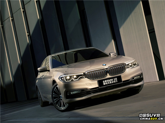 01. All-New BMW 530Le iPerformance_副本.jpg