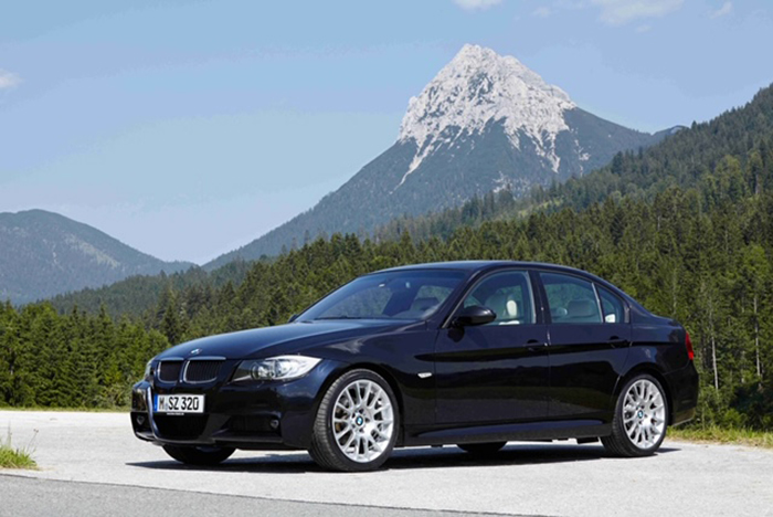 07.第五代BMW 3系.jpg