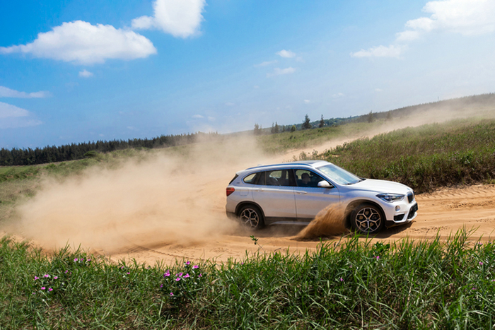 04.BMW X1插电式混合动力里程升级版越野试驾.jpg