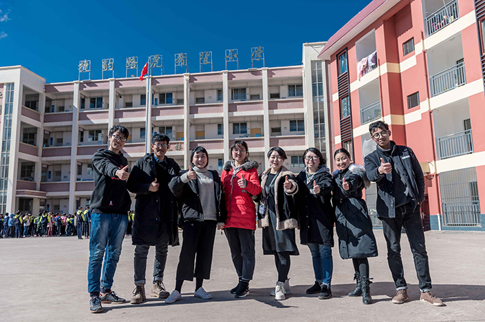 11-“梦想课堂”支教项目启动使学校的教学软实力显著提升.jpg