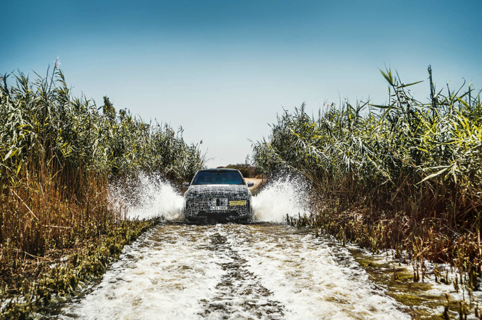 02.BMW iNEXT南非极端环境测试.jpg