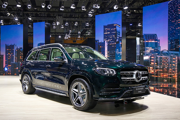 18.2021款梅赛德斯-奔驰GLS SUV.jpg