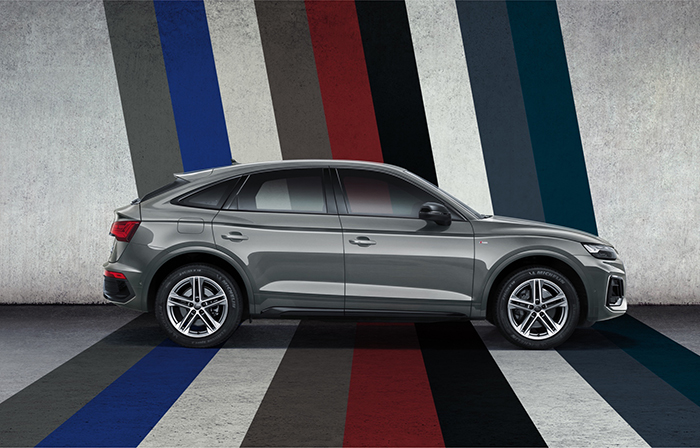 2. 奥迪Q5L Sportback 以轿跑型格，焕新先锋设计新体验.jpg