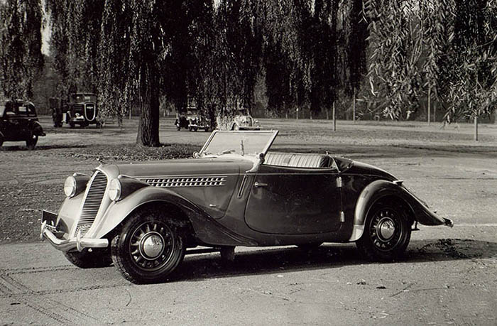 新闻图片2：斯柯达POPULAR蒙特卡洛版双座敞篷跑车（1937_38年）.jpg