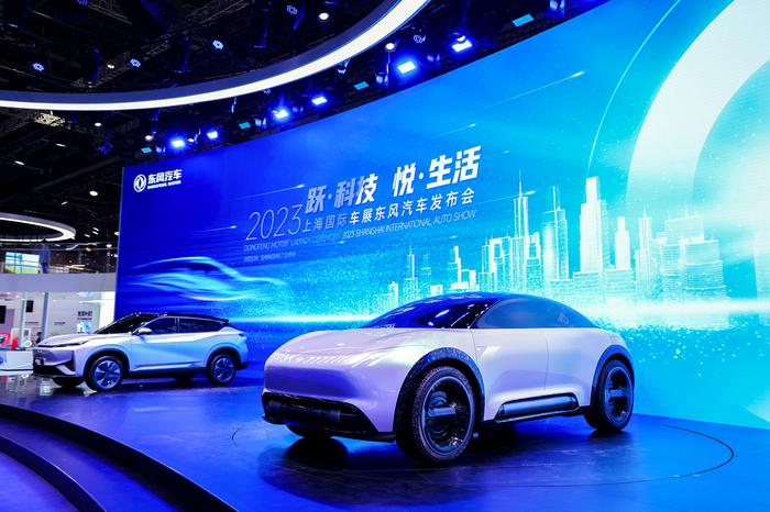 2023上海国际车展东风汽车展台.jpg