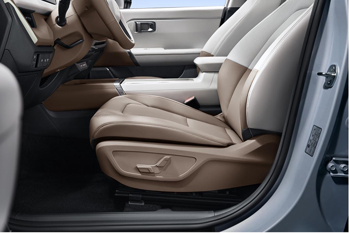 kia700-15.jpg